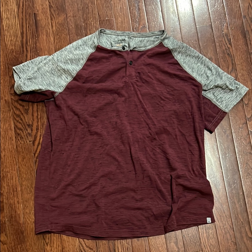 American Eagle Outfitters Maroon and Gray Raglan Short Sleeve Henley
